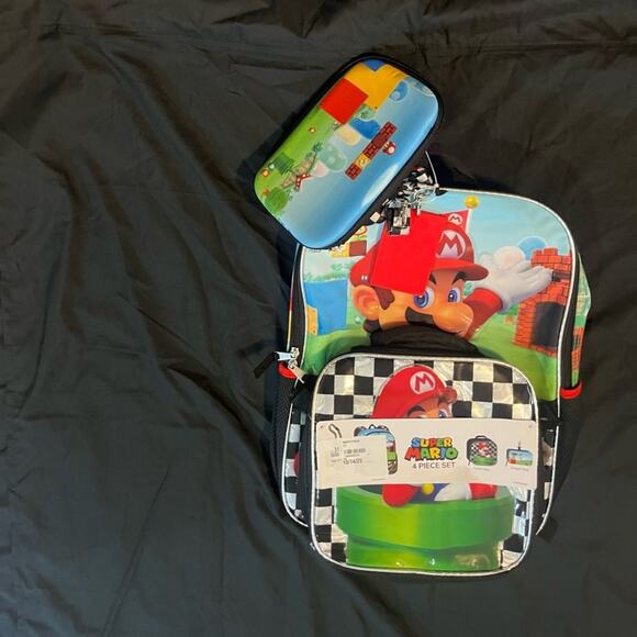 Nintendo Boys' 17" Super Mario Backpack, Lunch Box, Gadget Case & ID Holder Set - Picture 3 of 9